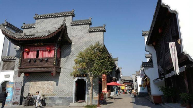 发现酸辣无骨鸡爪怎么做才好吃?- 专注于探索酸辣无骨鸡爪怎么做才好吃?的红迪网平台